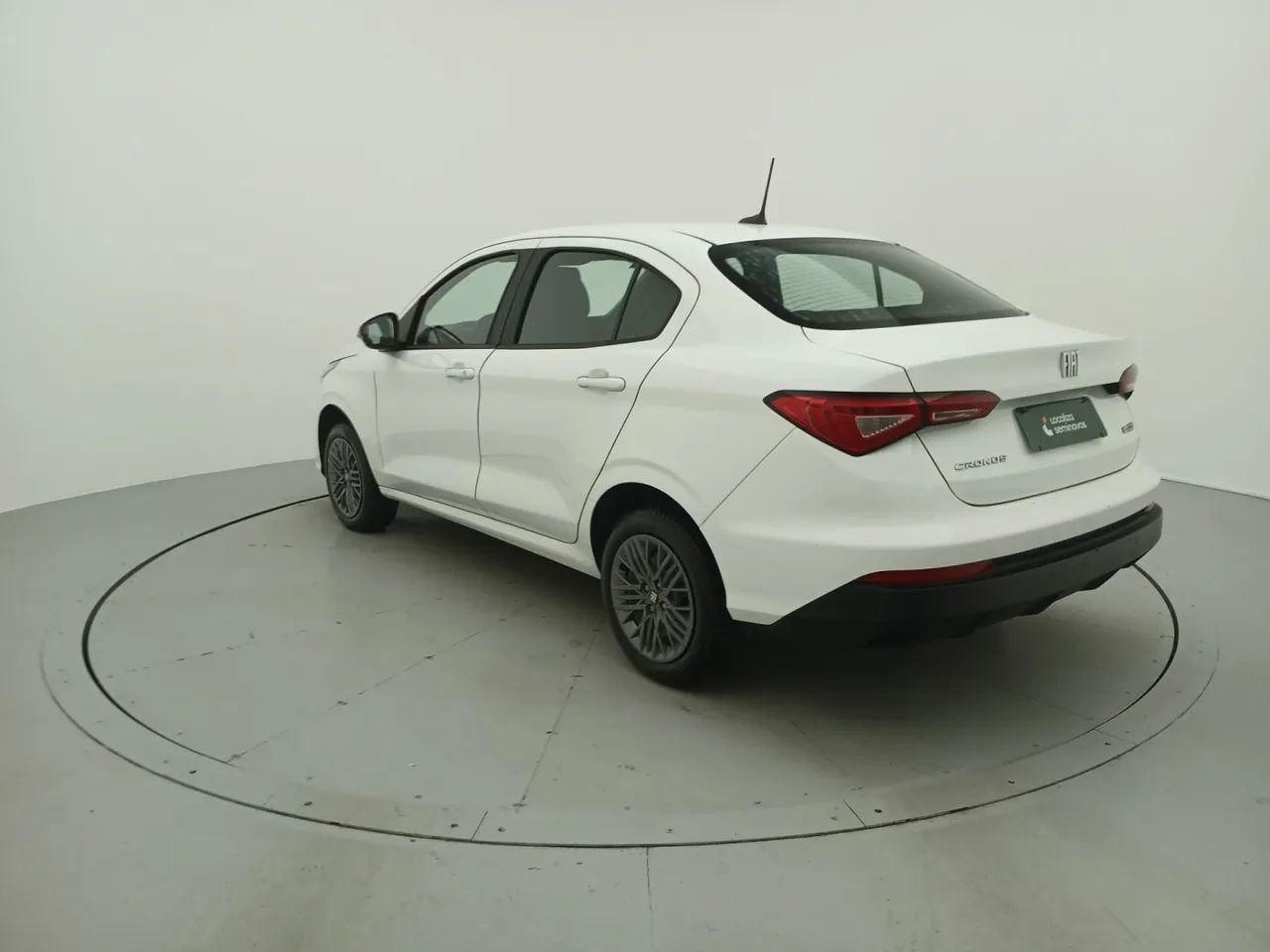 Fiat Cronos Drive 1.0 6V, foto 3 de 18