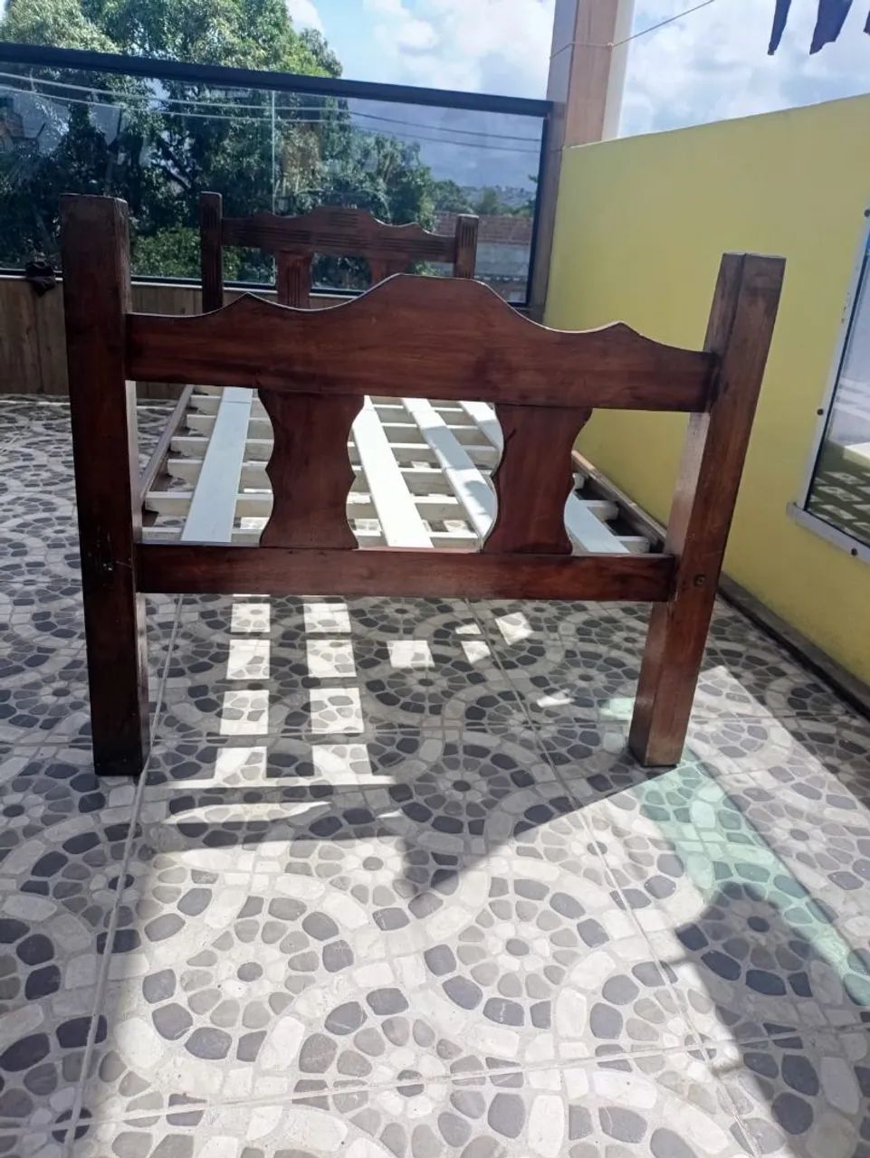 Cama solteiro em.madeira reforçada  - Foto 5