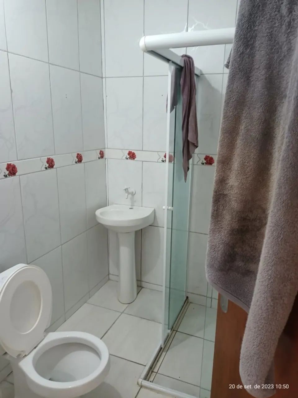 ALUGA-SE KIT NET NO RIO BONITO COM 2 QUARTO - Foto 5