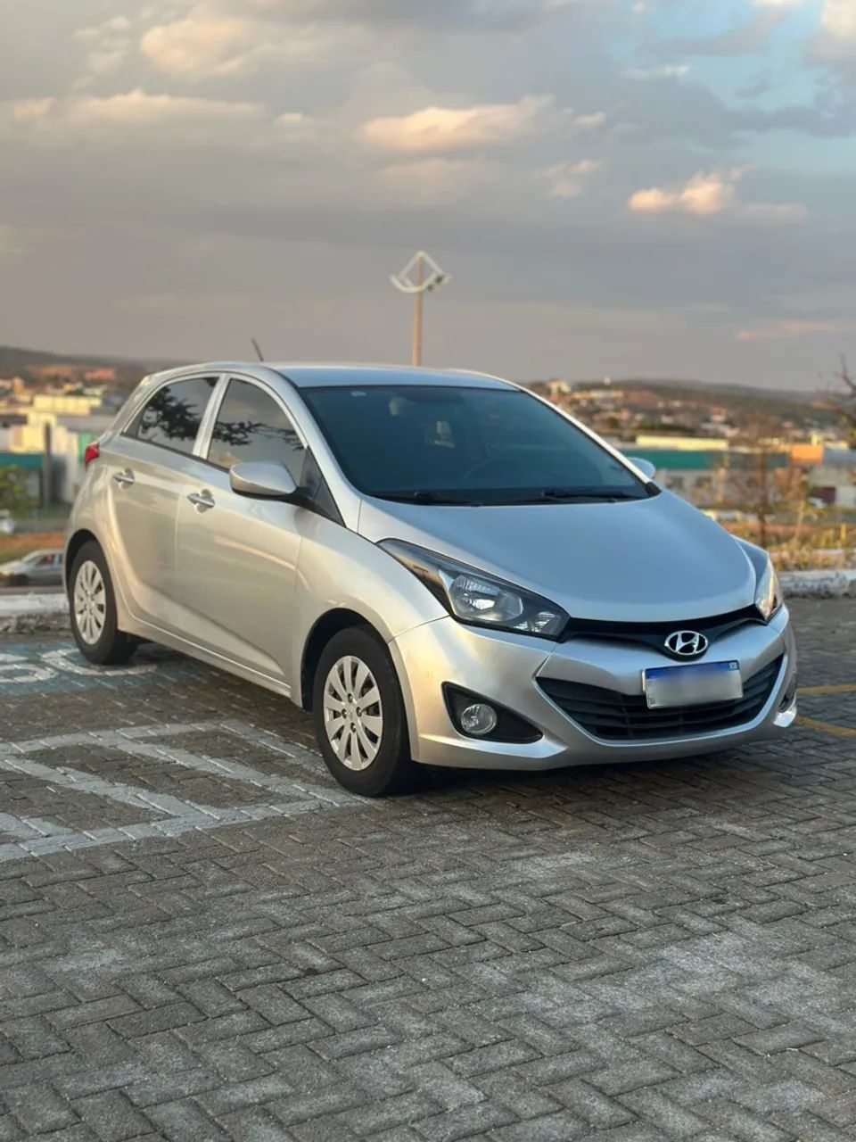 Hyundai Hb20 C./C.PLUS/C.STYLE 1.6 FLEX 16V MEC. 2013