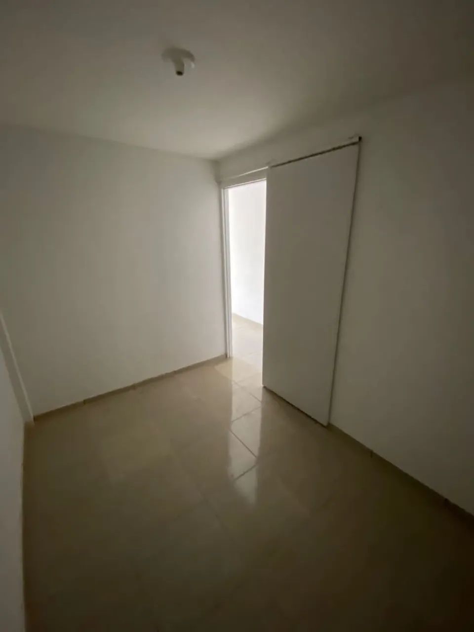 Excelente casa de 2 quartos e ótima localização  - Foto 4
