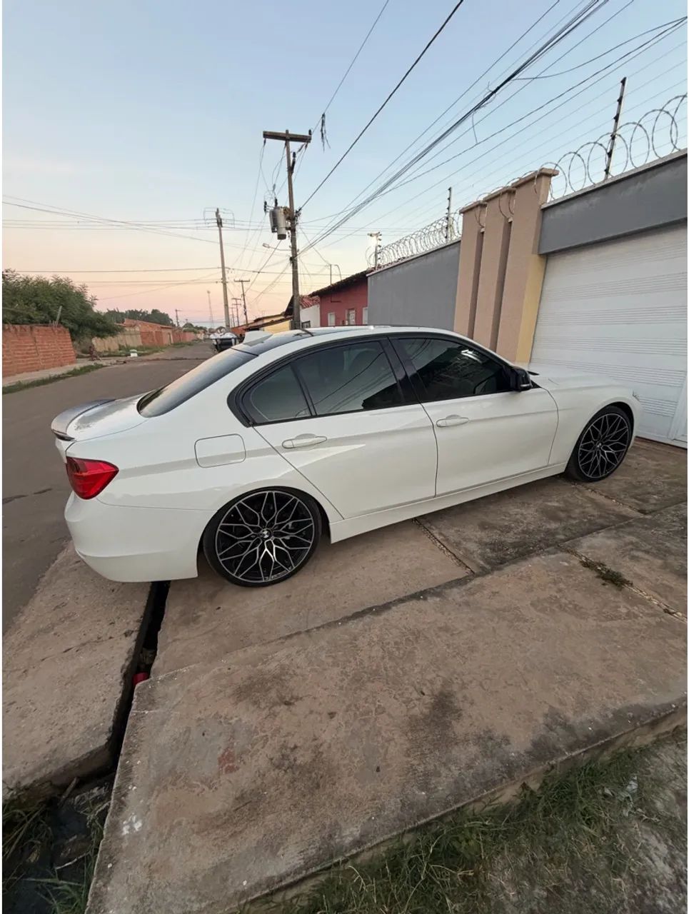 BMW 316I 1.6 TB 16V 136cv 4P 2014