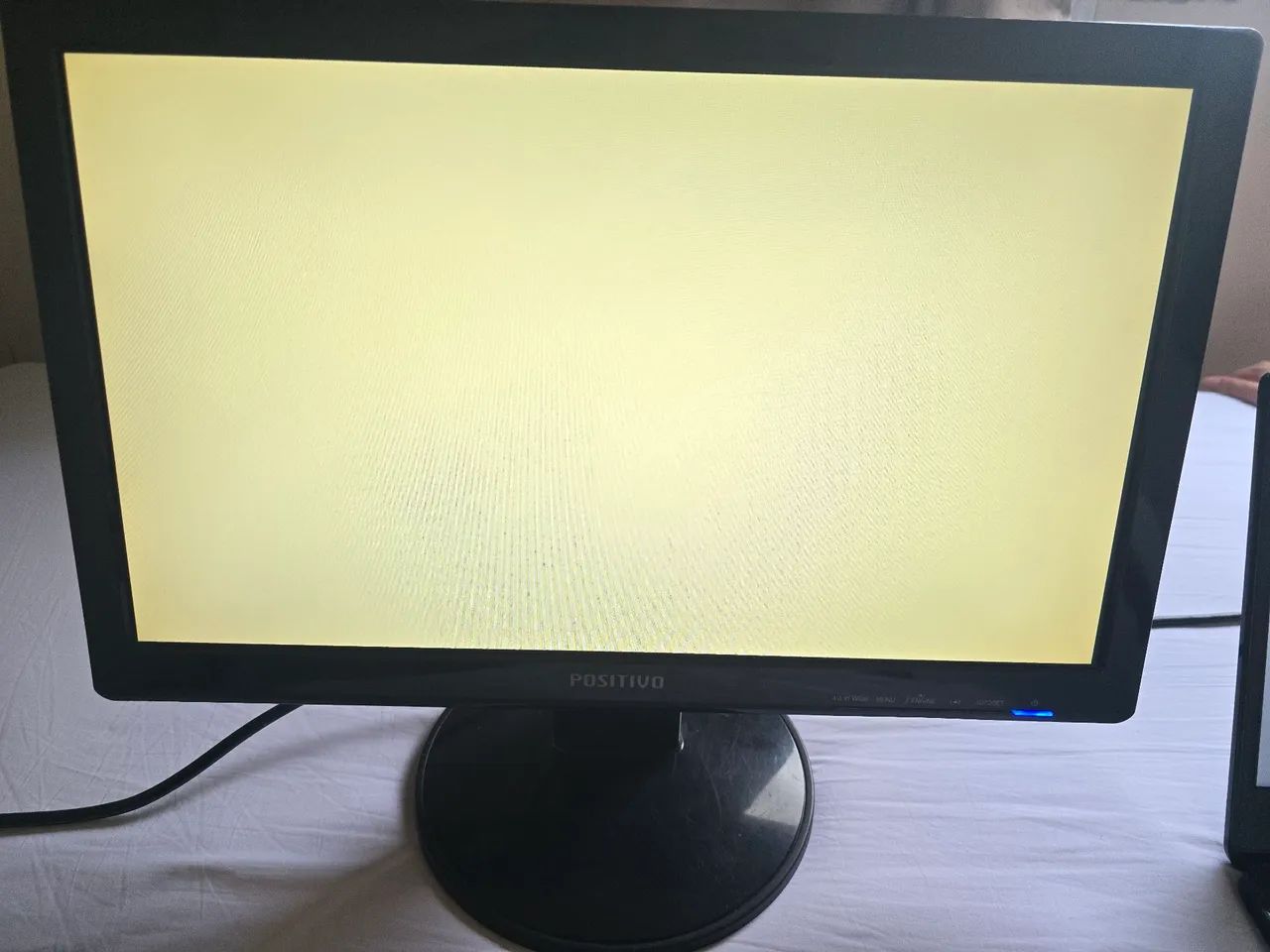 Vendo Monitor Positivo 19' polegadas - Foto 2
