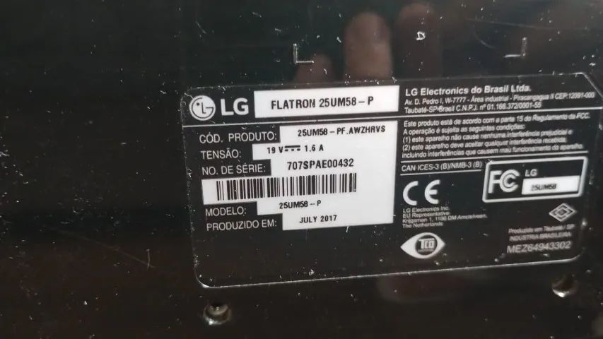 Monitor LG 25UM58 (Tela com defeito) - Foto 3