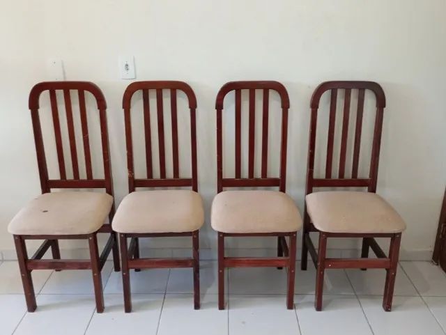 mesa de jantar com cadeiras - Foto 2