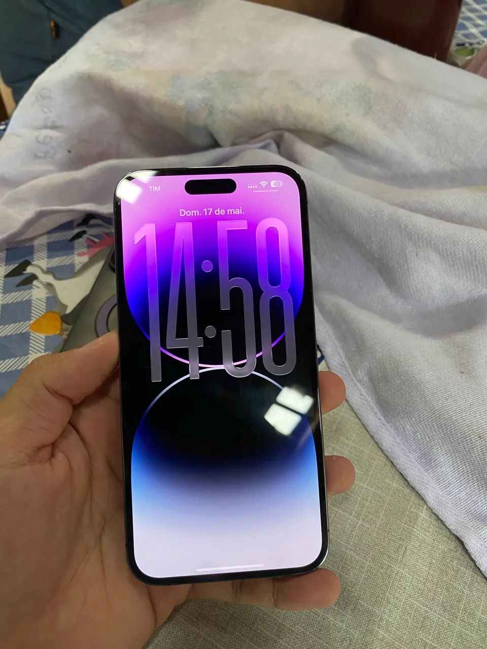 Apple iPhone 14 Pro Max 128GB Roxo (Deep Purple) - Celulares e