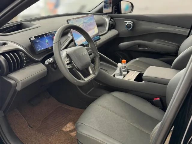 BYD Yuan Plus Plus AWD 2027 - Foto 5