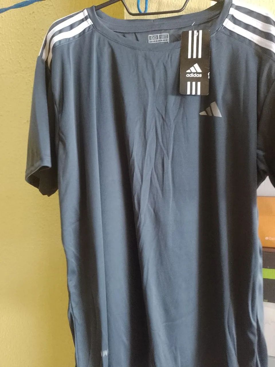 Roupas feminina e masculino  - Foto 2