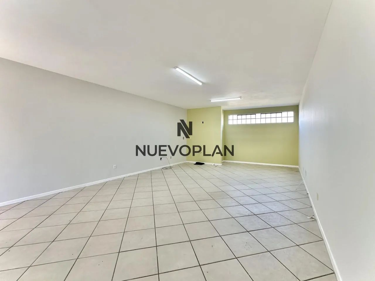 Sala Comercial para Venda em Curitiba, Santa Cândida, 1 banheiro, 3 vagas - Foto 3
