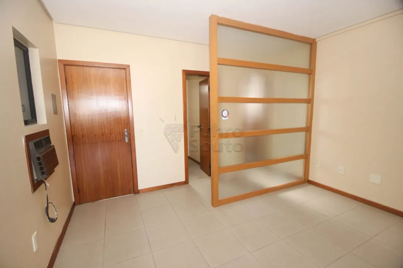 Comercial Sala em Condomínio em Pelotas - Foto 5