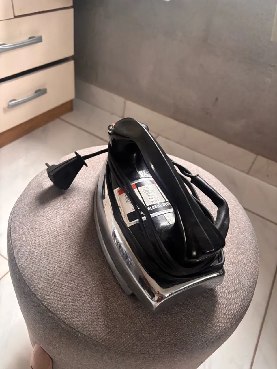 Ferro de passar 110 vts Black&Decker  - Foto 2