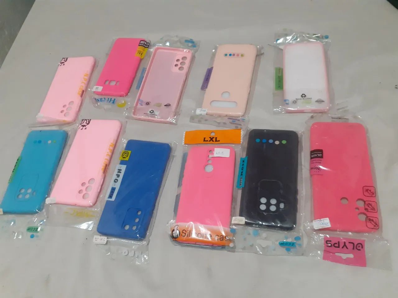 Promoção 11 capas novas 100$ - Foto 2