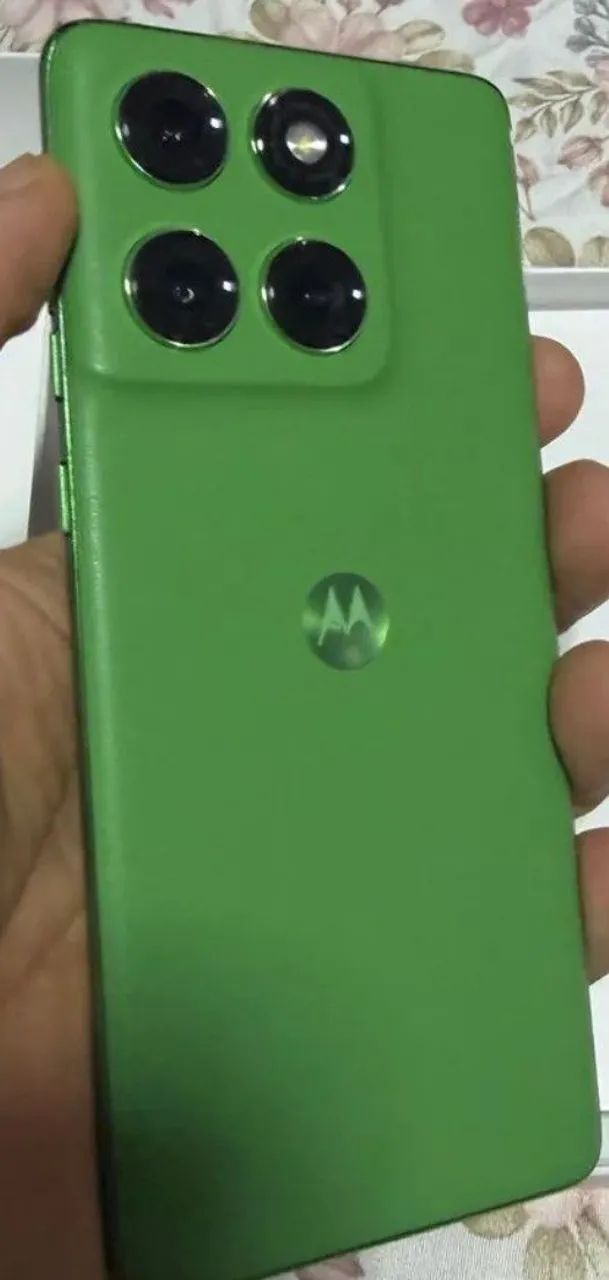 Celular Edge 60 pro  - Foto 2