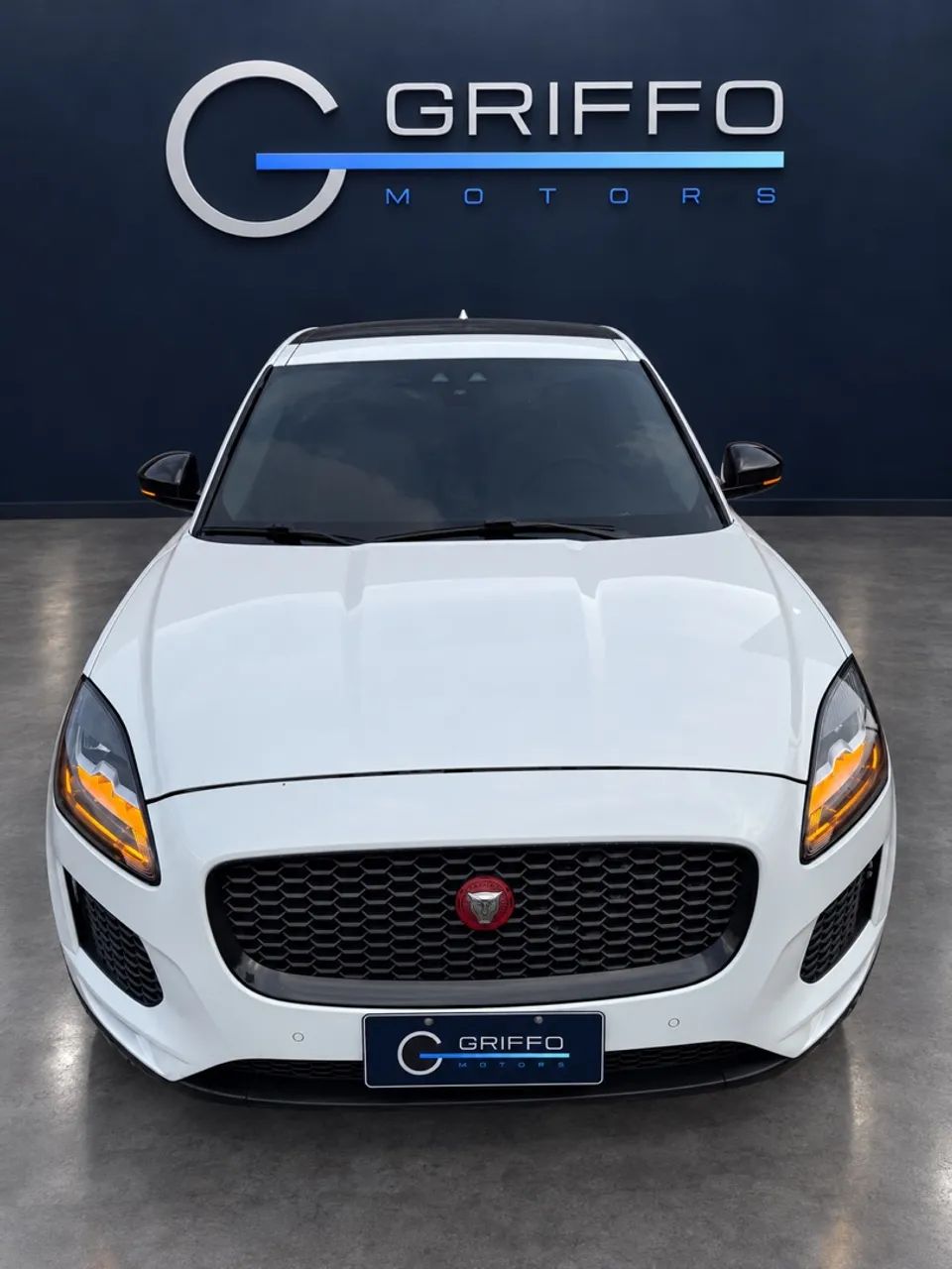 Jaguar E-Pace R-dynamic S 2.0 AWD 249cv Aut. 2019 - Foto 4
