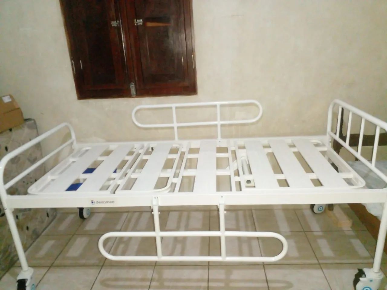 Cama hospitalar sem marca de uso  - Foto 2
