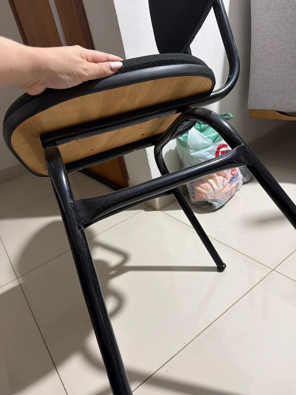 Cadeira escritório marca FACIDATA - Foto 5