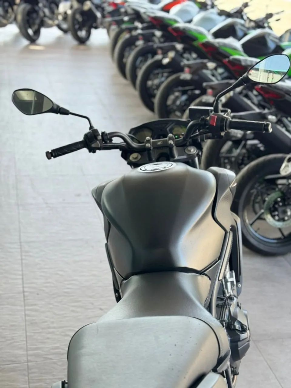 HONDA CB650F 2016 OPORTUNIDADE - Foto 2