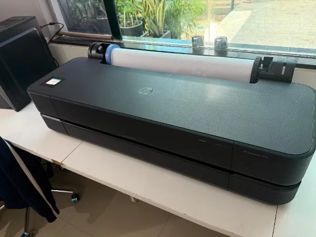 Plotter HP DesignJet T250 - Impressora para projetos