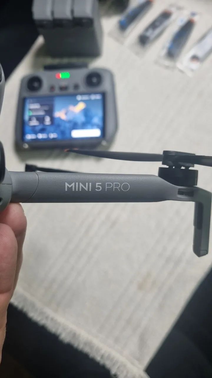 Dji mini 5 pró combo plus como novo - pego mini 3 ou 4 no negocio - Foto 3