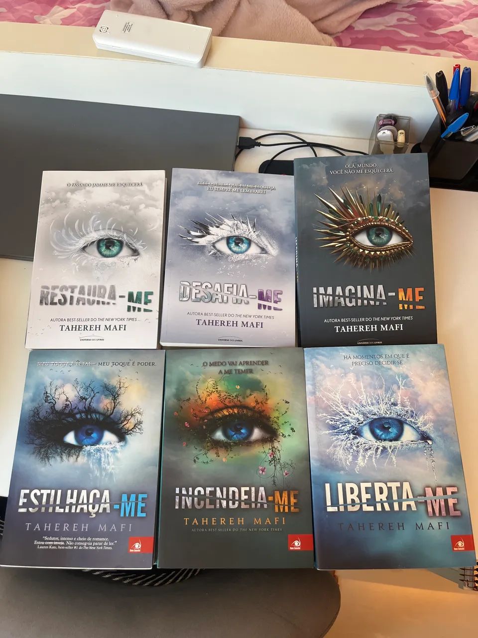 Coleção Estilhaça-me + 3 livros brindes