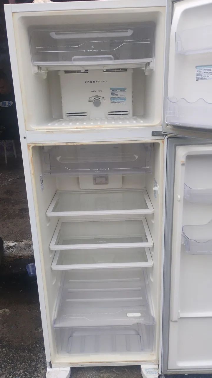 Vendo Geladeira Duplex - Foto 2