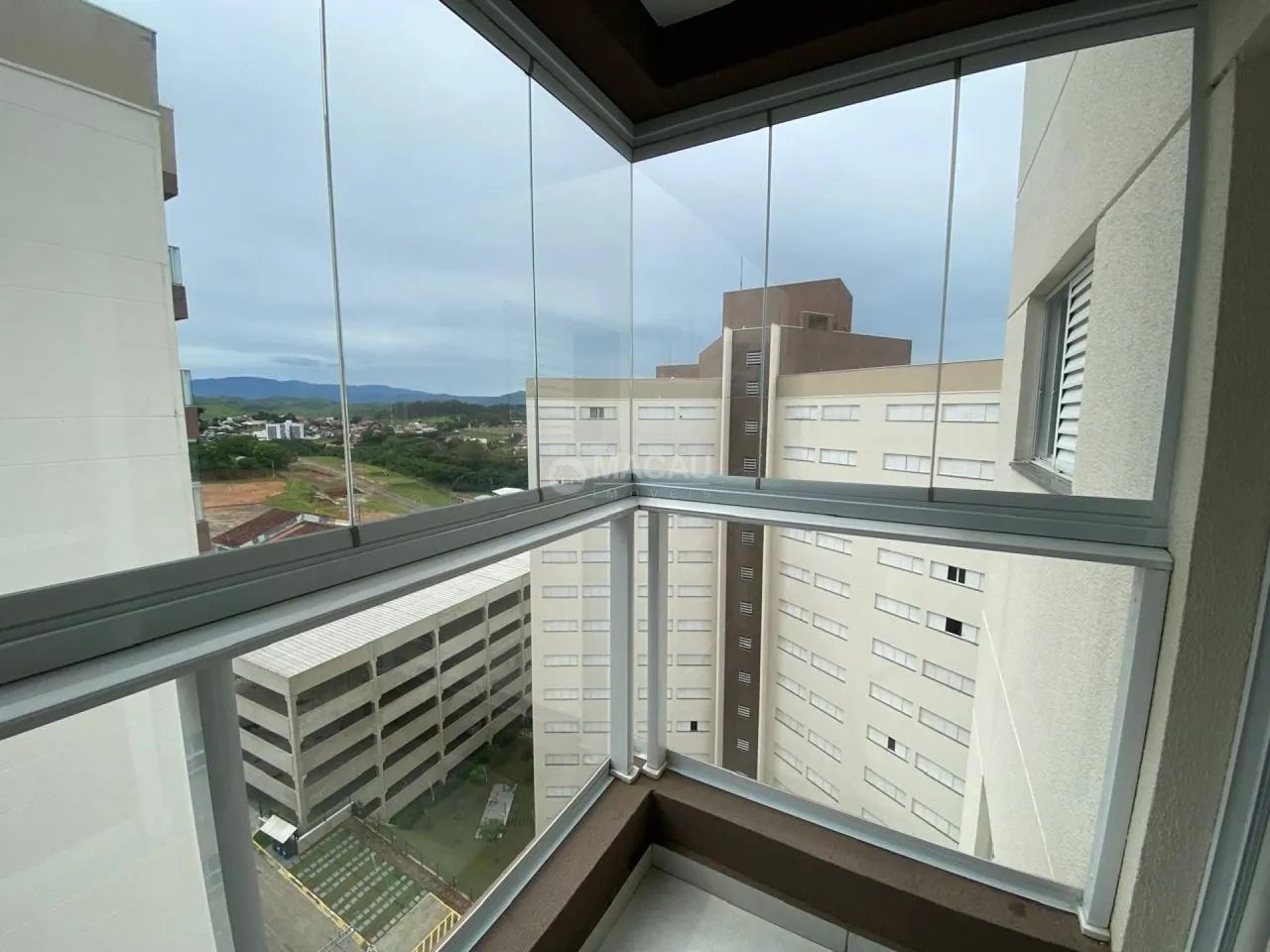 APARTAMENTO À VENDA  CONDOMÍNIO DA FÉ