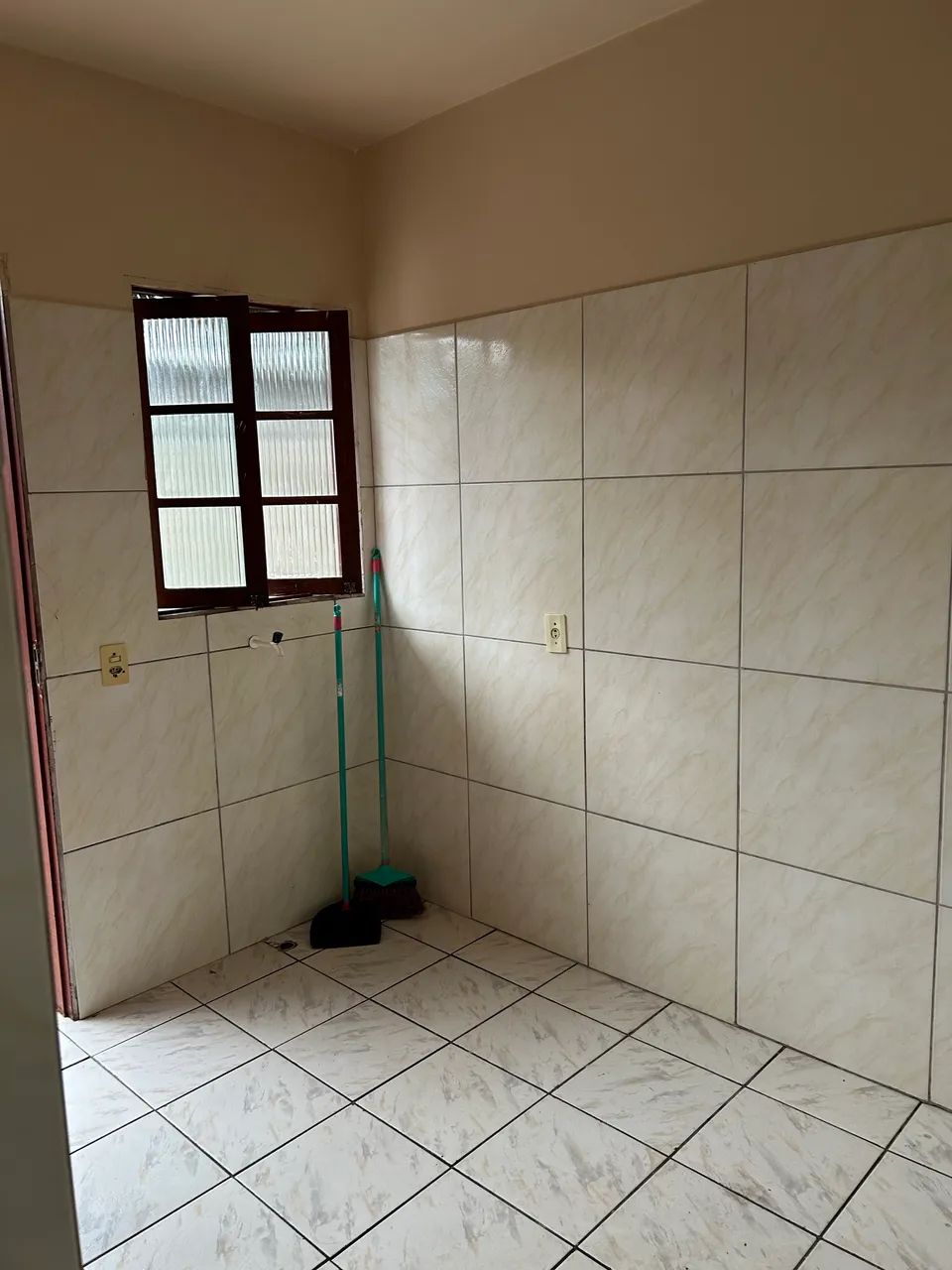 ALUGO KITNET - Foto 4