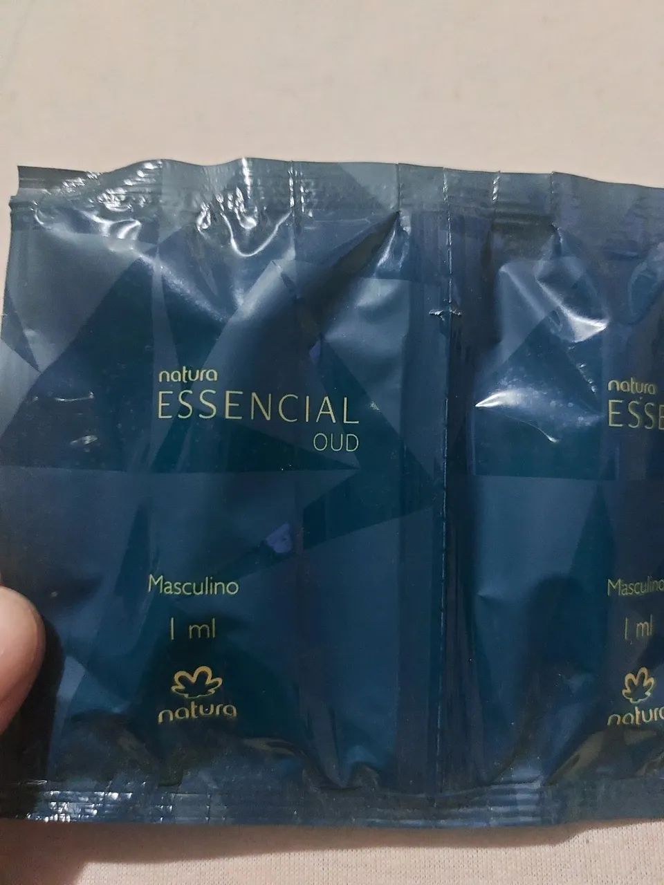 Perfume Natura Essencial Oud Masculino 3ml 