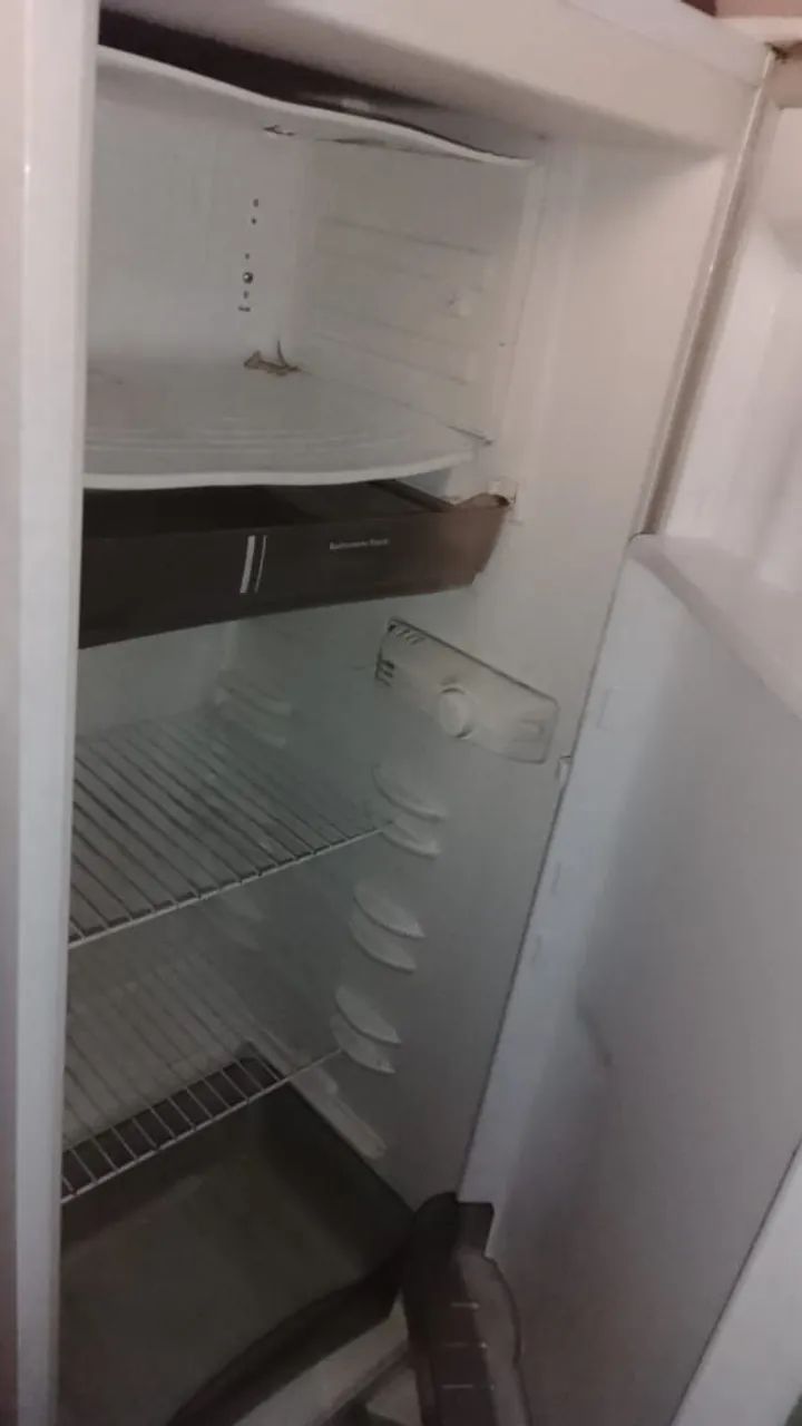 Refrigerador Esmaltec  - Foto 4