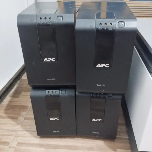 Nobreak APC Black UPS com defeito