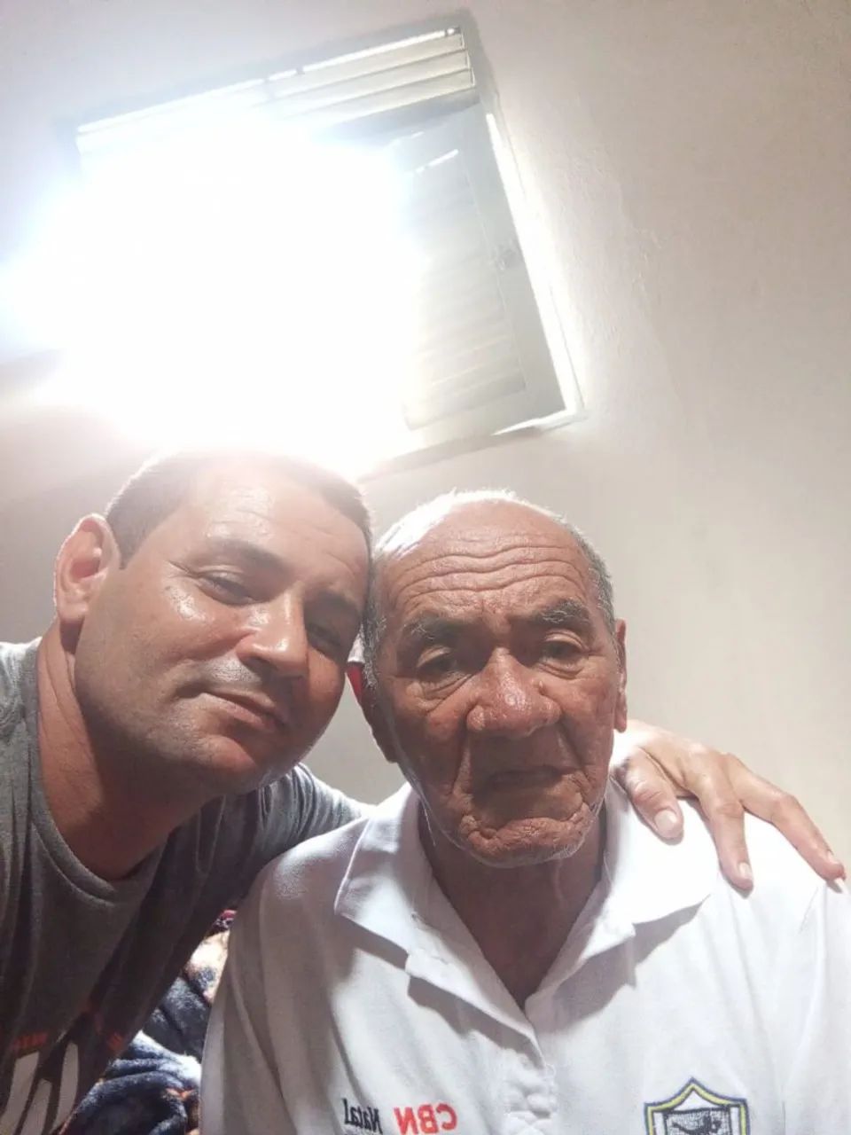 Só cuidado de idosos estou disponível 