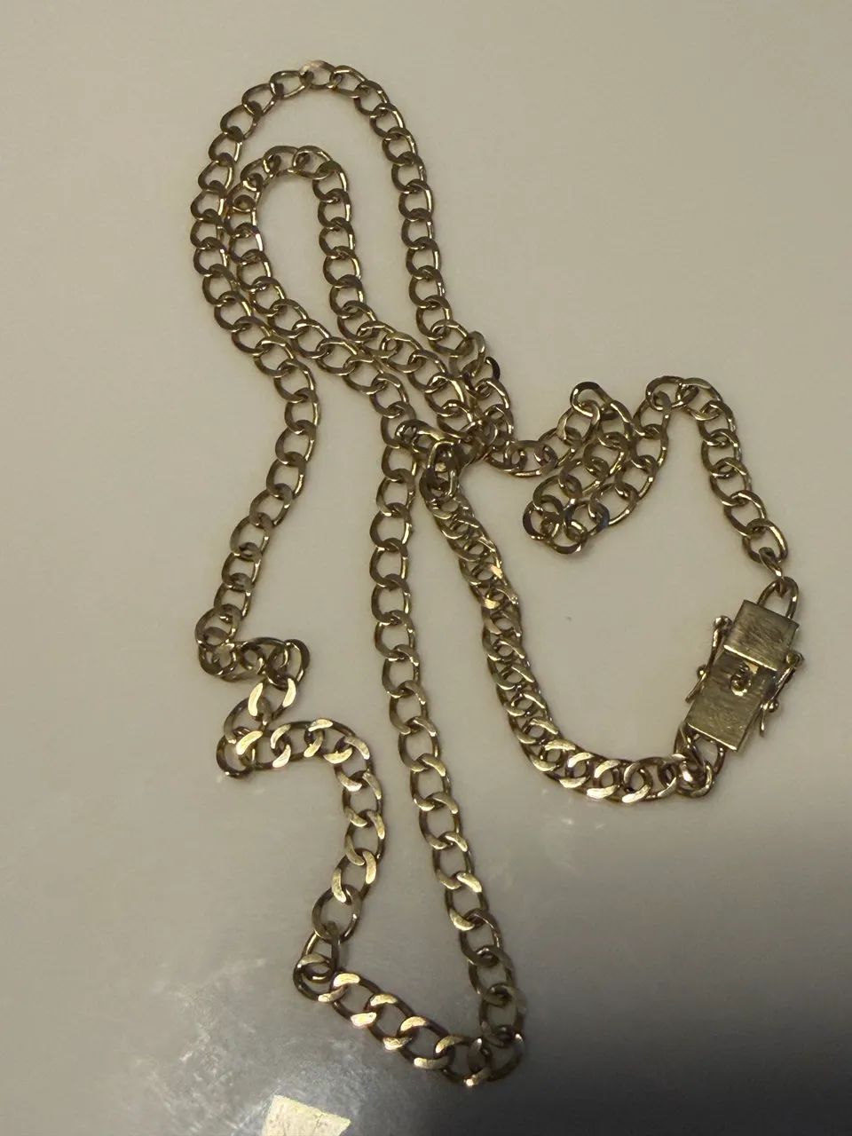 Cordão de ouro