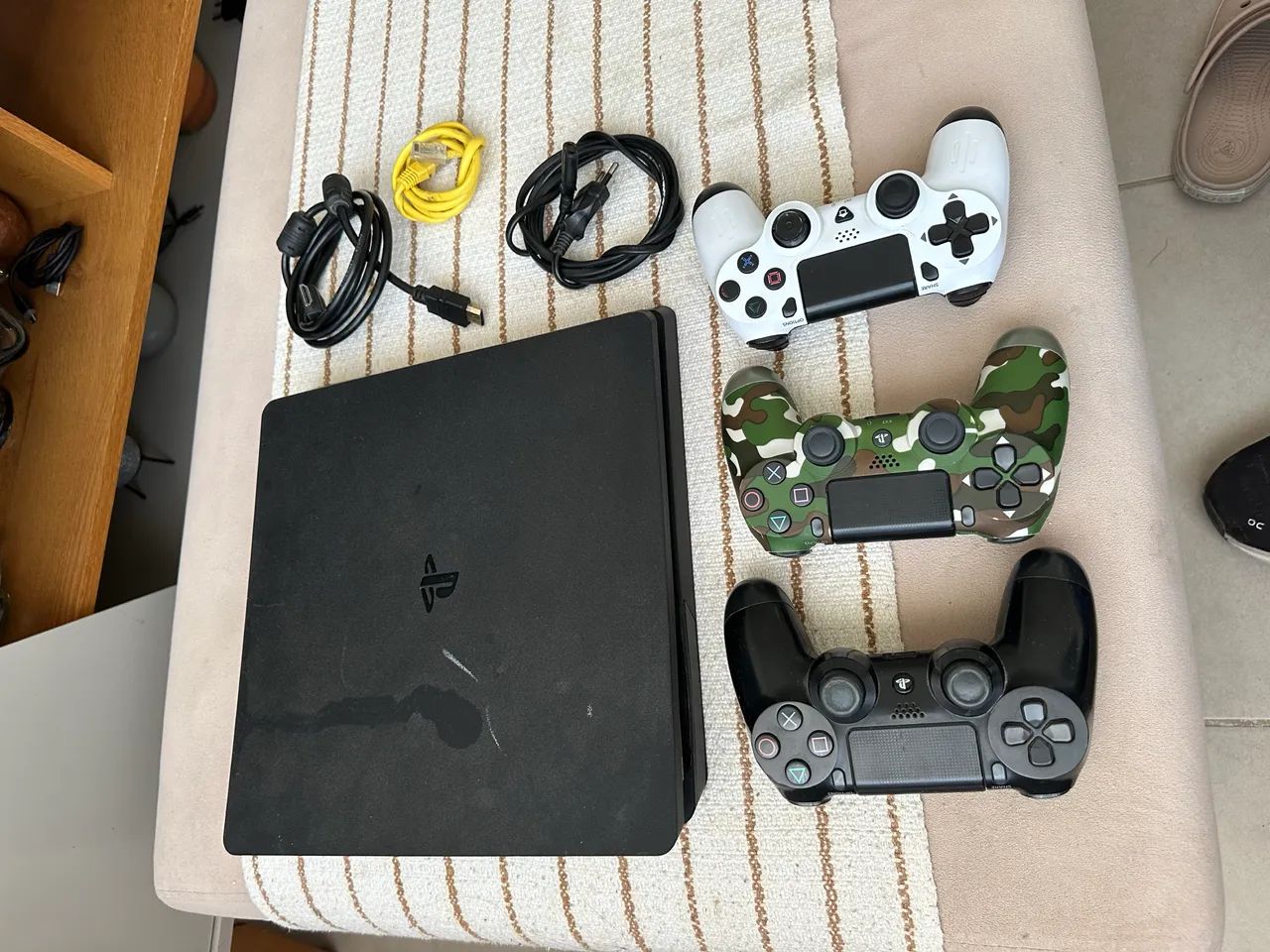 PS4 - FUNCIONANDO PERFEITAMENTE 