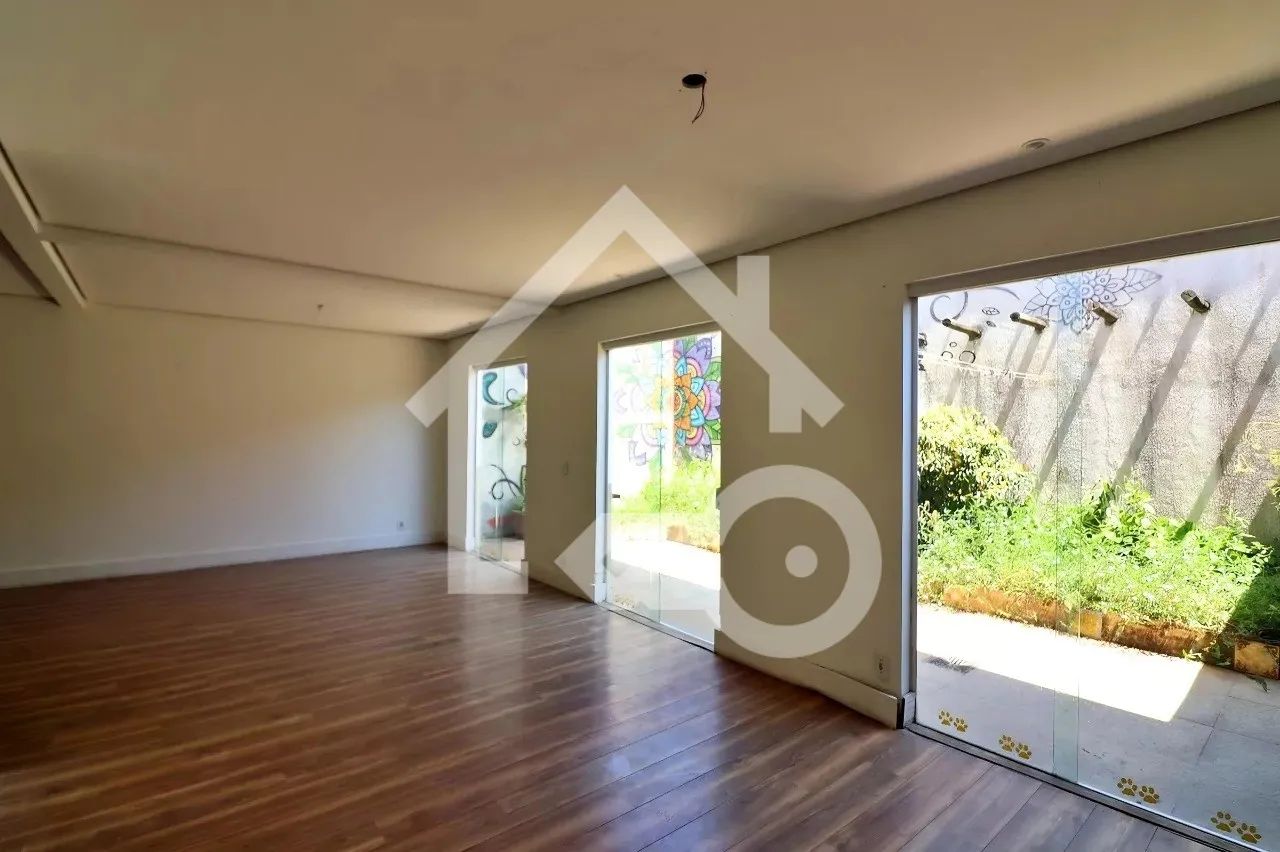 Casa em condomínio em São Bernardo do Campo.