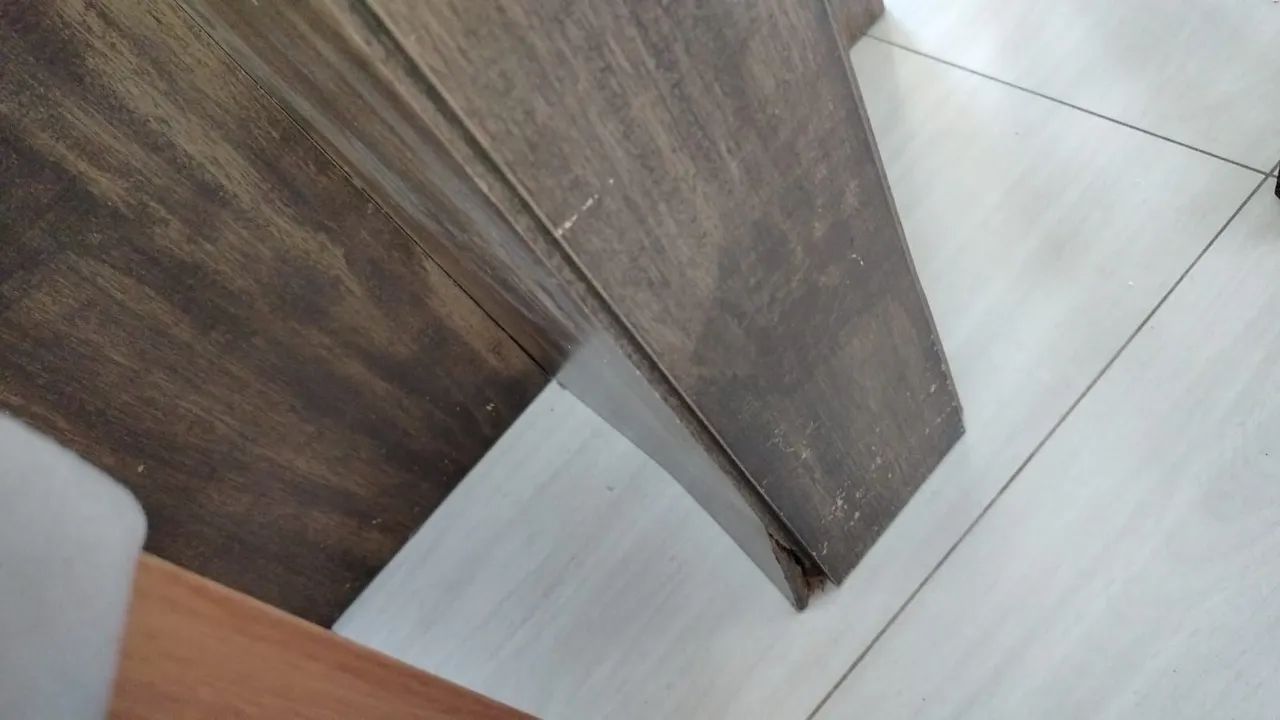 MESA SEM CADEIRA  - Foto 2