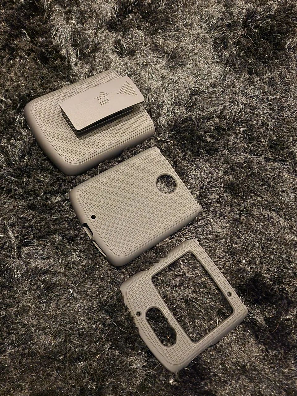 Capa case Motorola razr 5g rígida emborrachada  Eua - Foto 3