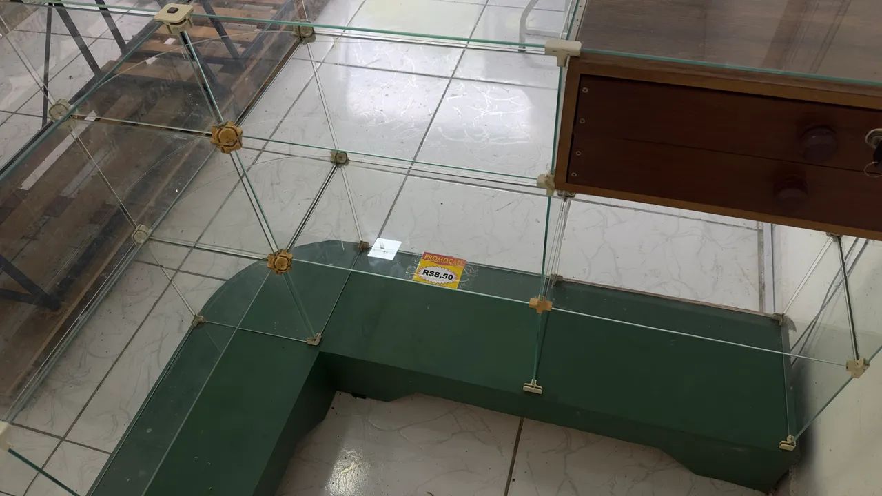 Vitrine em L/ balcão em L - Foto 3