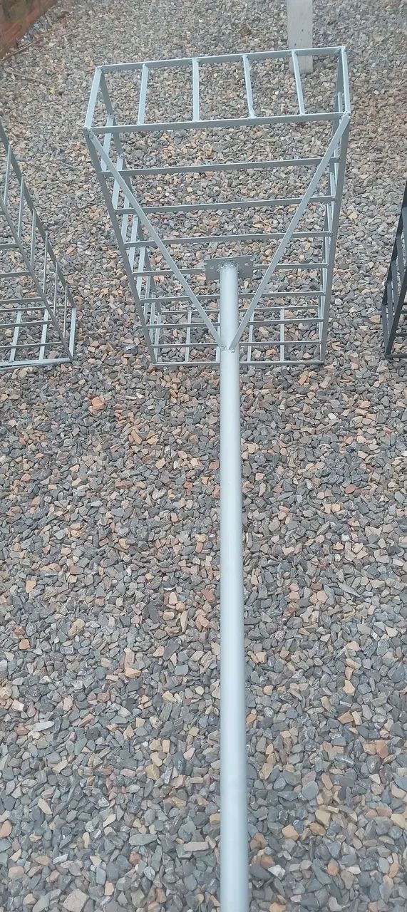 Lixeira  de calçada  nova - Foto 2