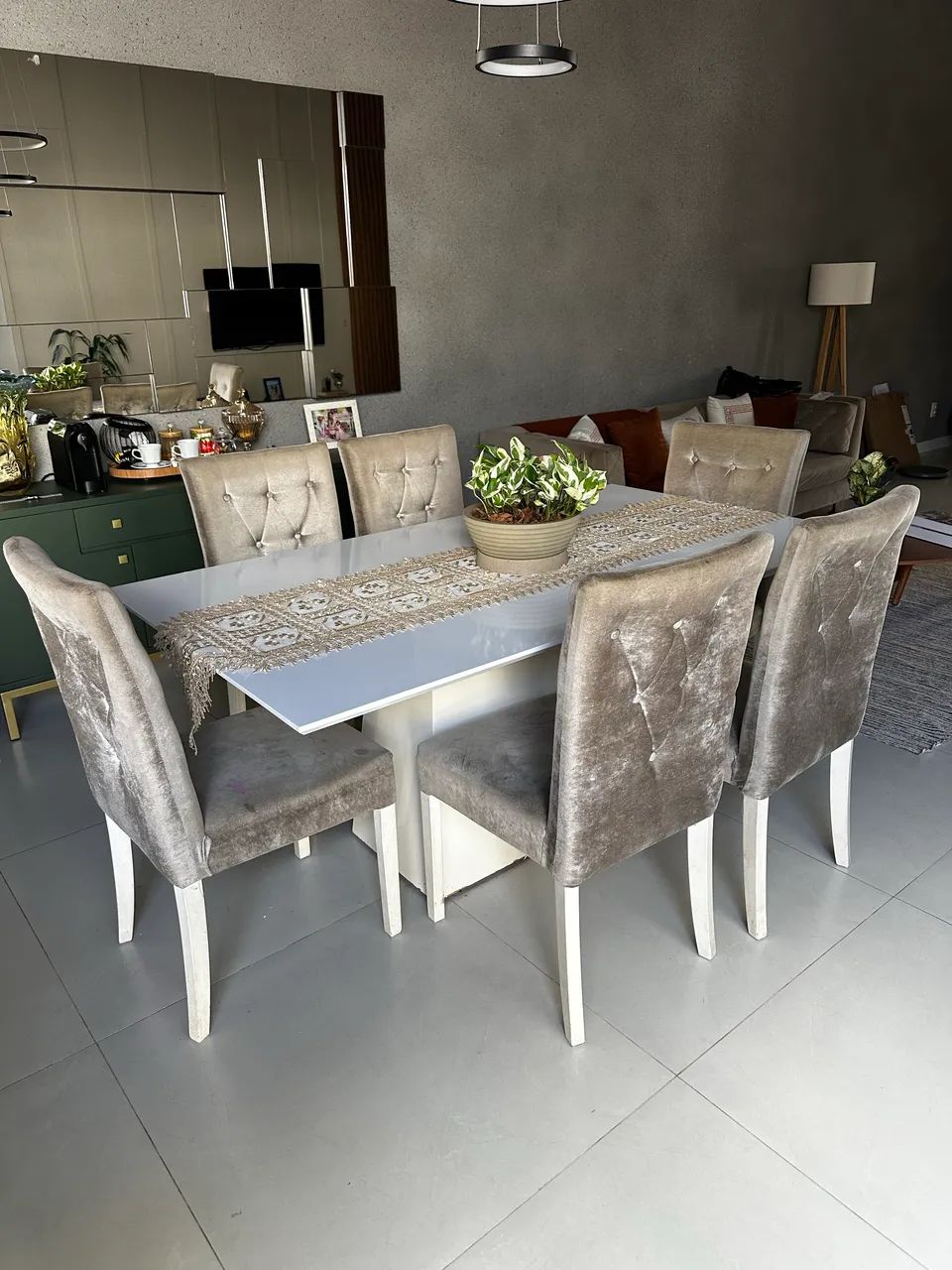 Jogo de Mesa de Jantar branco com 6 cadeiras - Foto 2