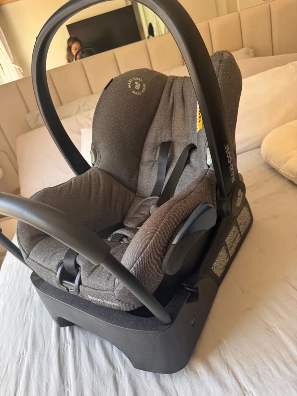 BEBE CONFORTO MAXI COSI COM BASE - Foto 2