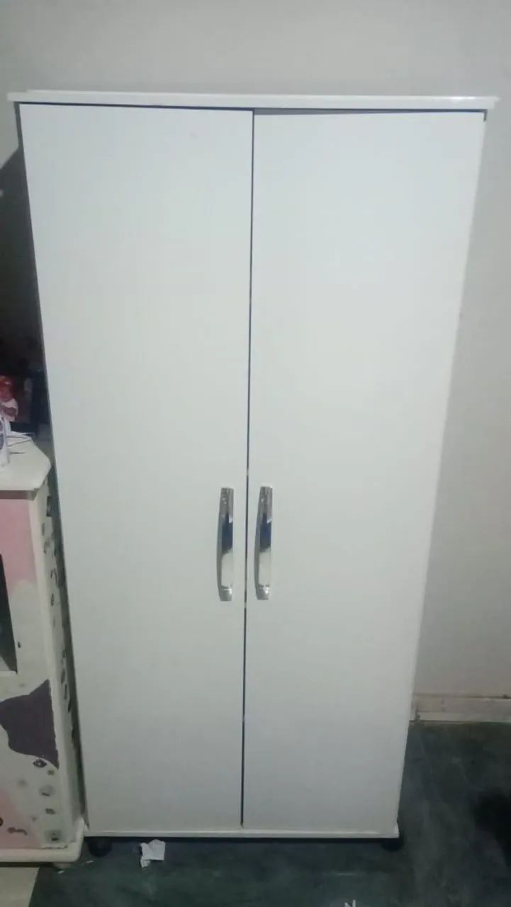 Vendo guarda roupa infantil 
