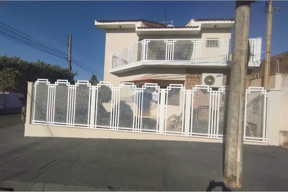 Sobrado com 03 quartos totalmente mobiliado com eletrodomesticos e eletronicos na Vila Ric - Foto 2