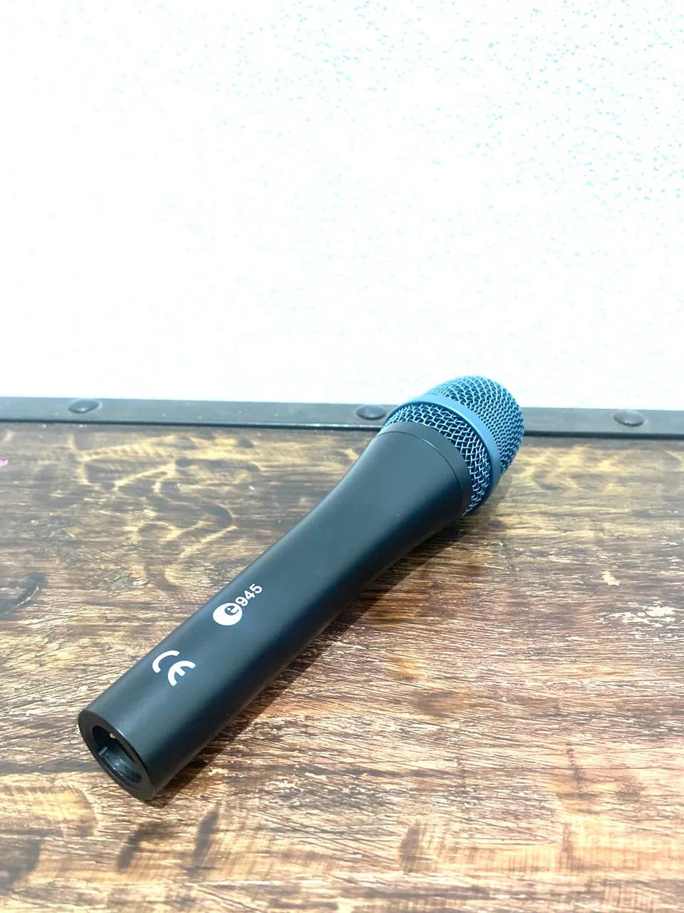 Microfone Dinâmico Cardioide E945 Sennheiser - Foto 2