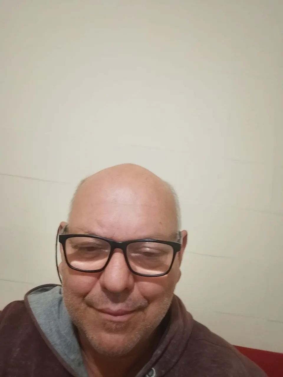 Sou cabelereiro e barbeiro procurando ttabalho