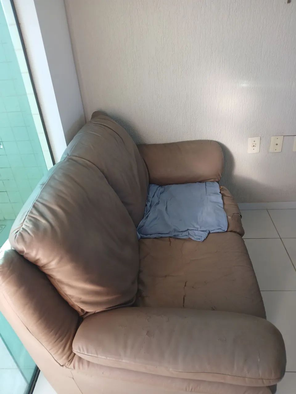Sofá usado pra vender rápido  - Foto 2