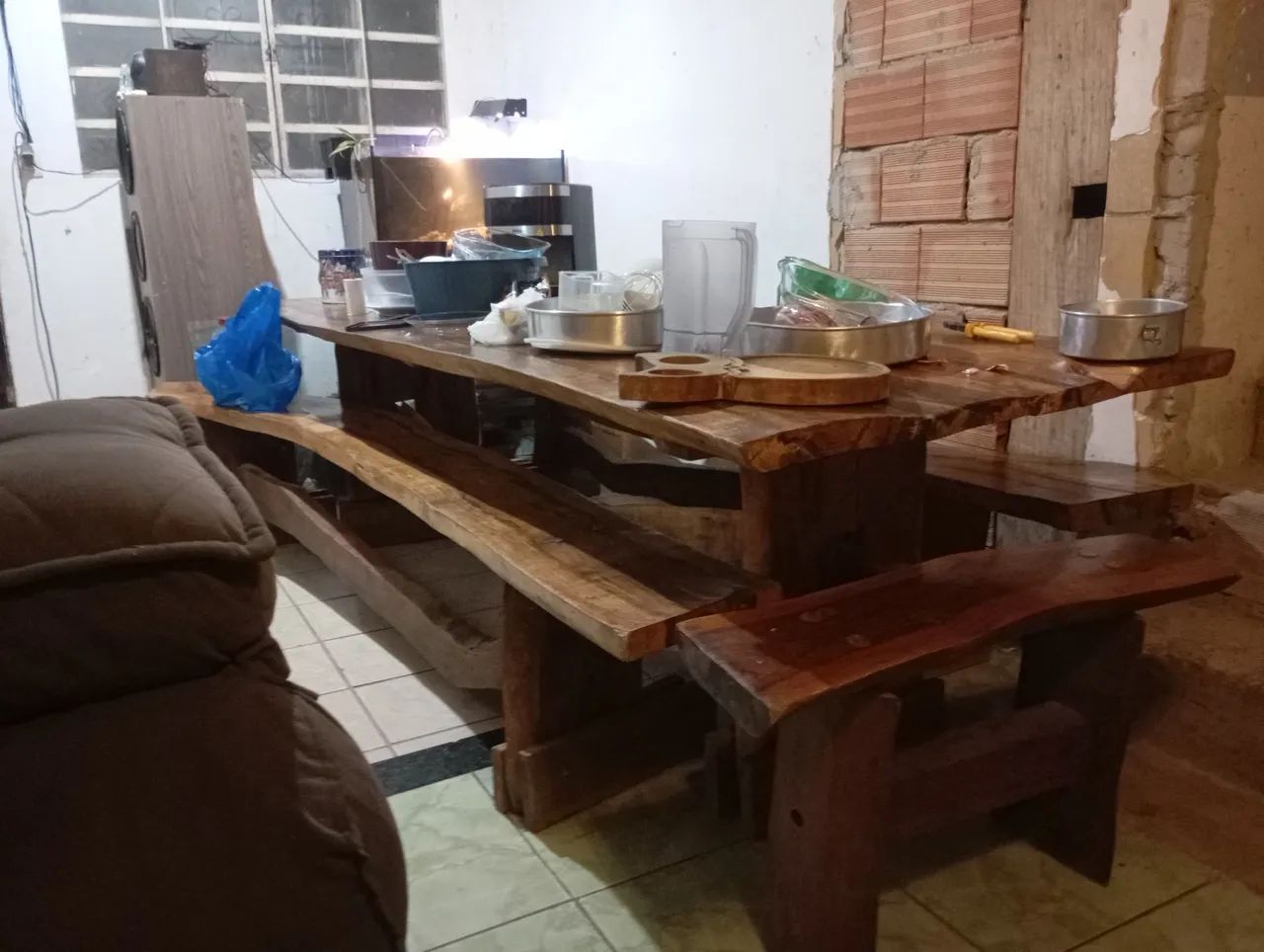 Mesa de 3 metros muito boa 