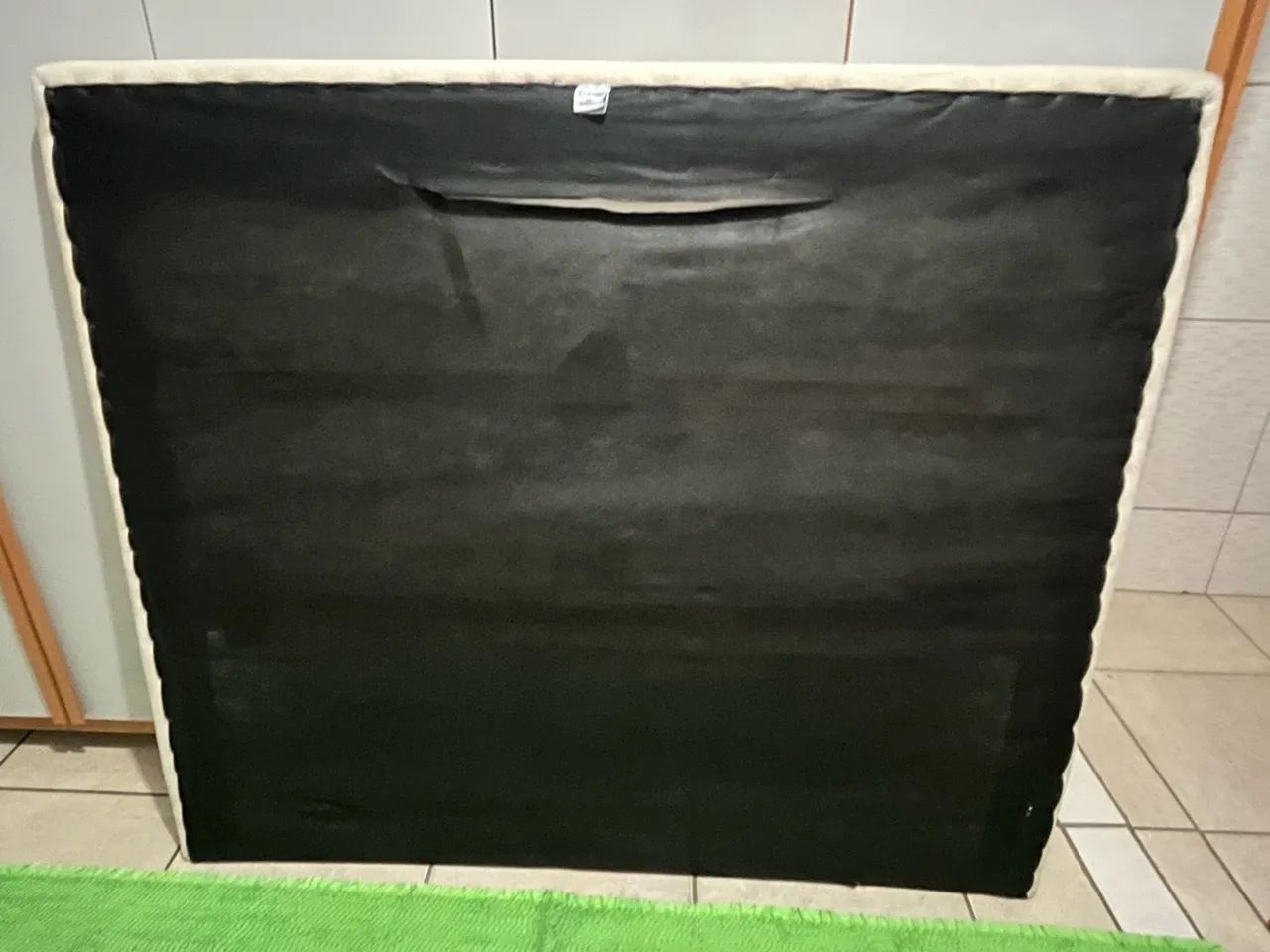 Cabeceira de cama estofada usada - venda urgente - Foto 2