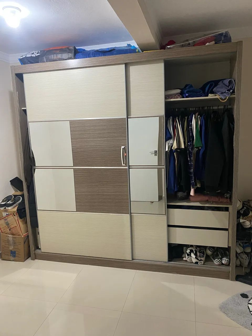 Vendo guarda roupa casal