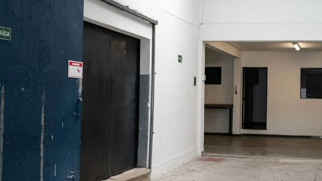 Galpão na Rua Henrique Fachini, 239  390 m² - Foto 3