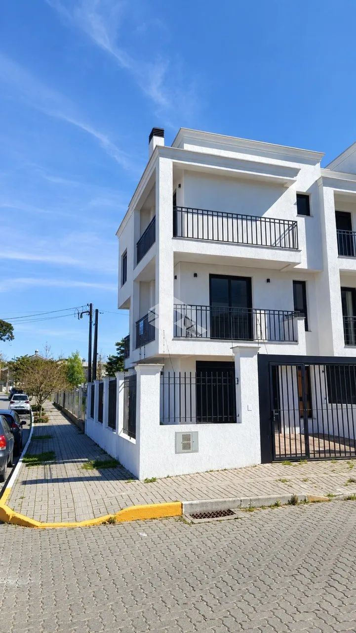 Casa Triplex com 3 quartos no Bairro São Luiz